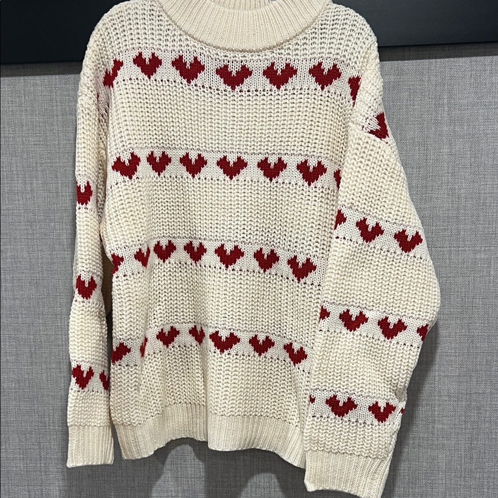 Pink Lily Heart Pattern Turtleneck Sweater - Cream and Red NWOT